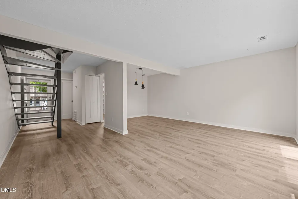 220 Elizabeth Street #Apt E4 Chapel Hill, NC 27514