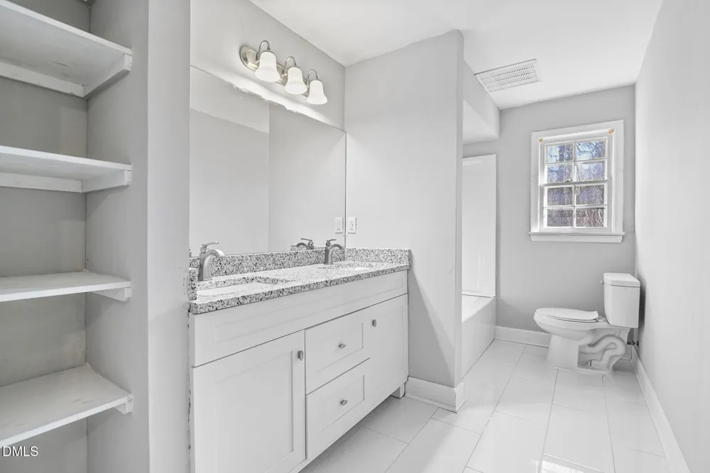 624 Brentwood Court Winston-Salem, NC 27104