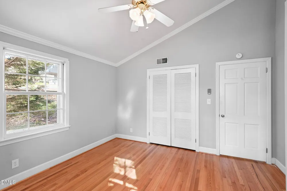 624 Brentwood Court Winston-Salem, NC 27104