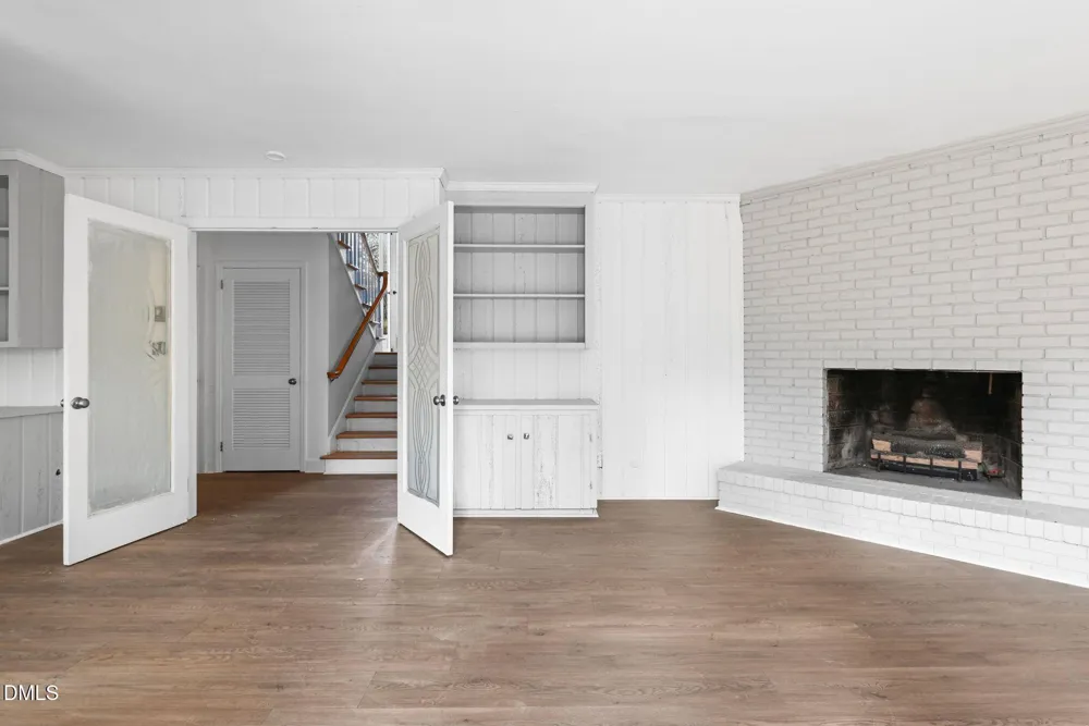 624 Brentwood Court Winston-Salem, NC 27104