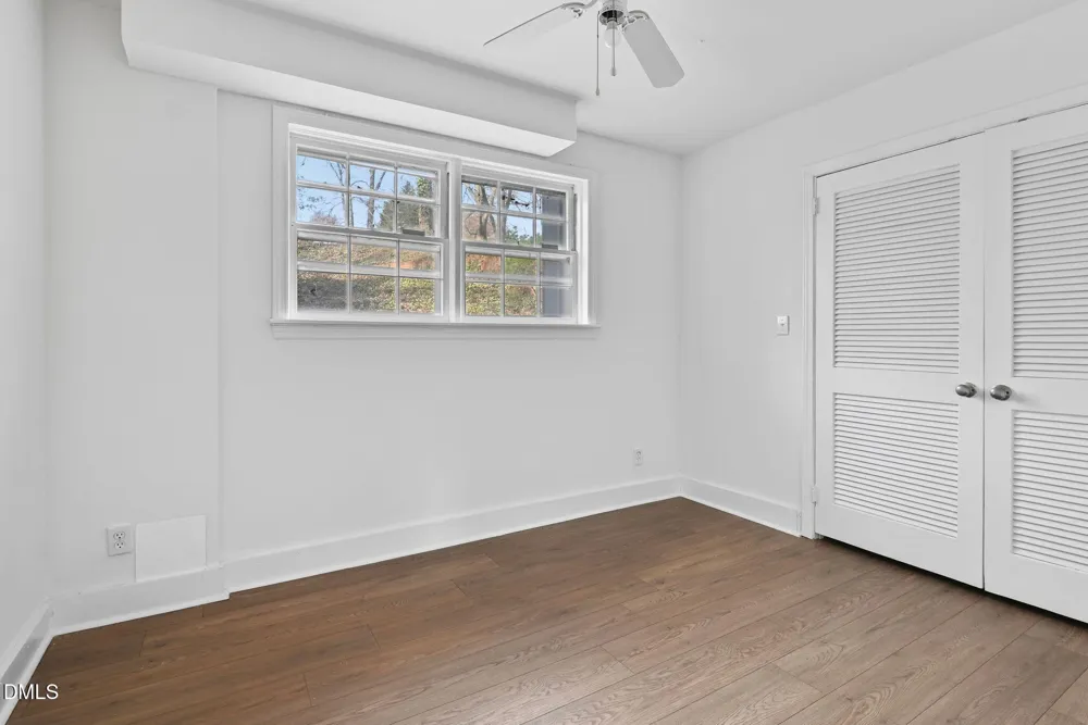 624 Brentwood Court Winston-Salem, NC 27104