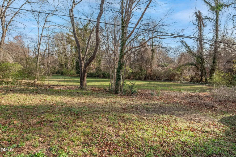 624 Brentwood Court Winston-Salem, NC 27104