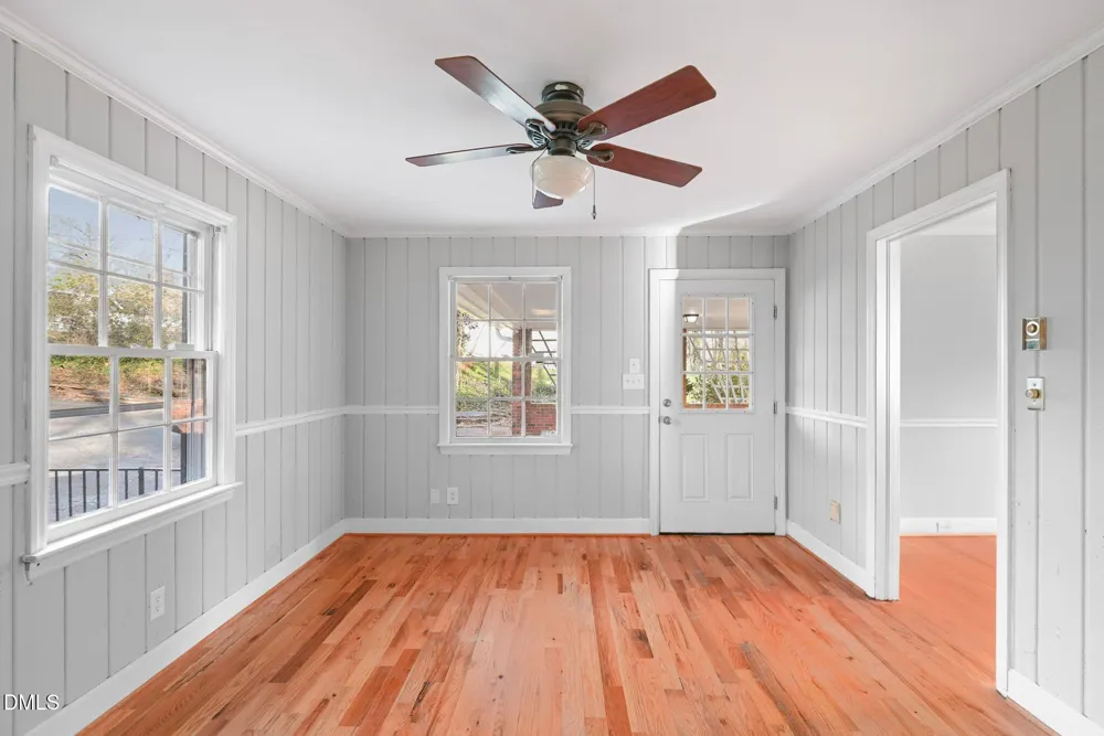 624 Brentwood Court Winston-Salem, NC 27104