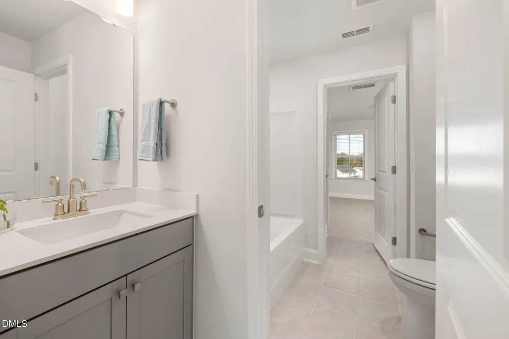 661 Circle Pond Street Knightdale, NC 27545