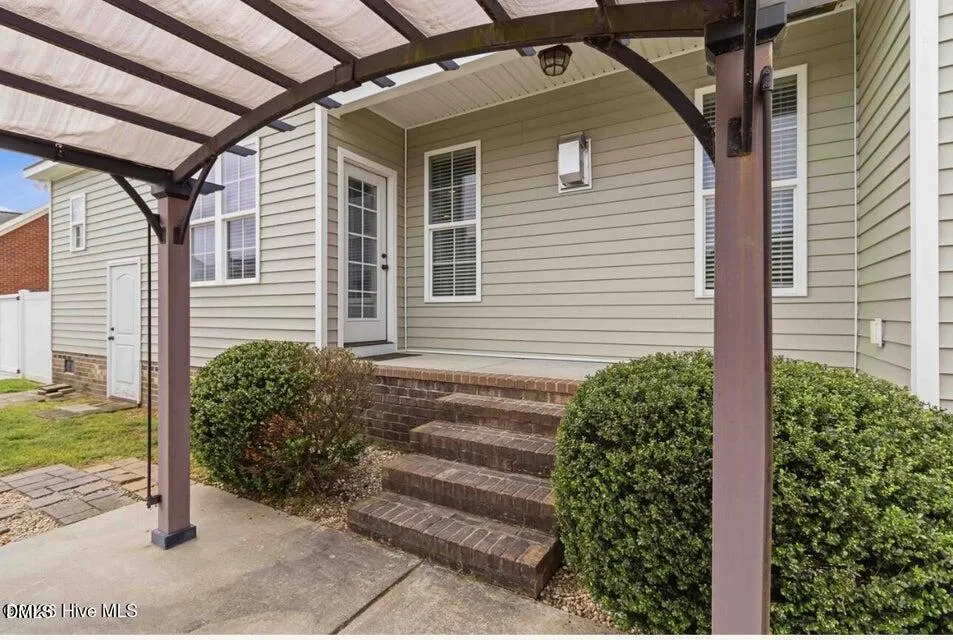 4203 Britthill Lane Wilson, NC 27893