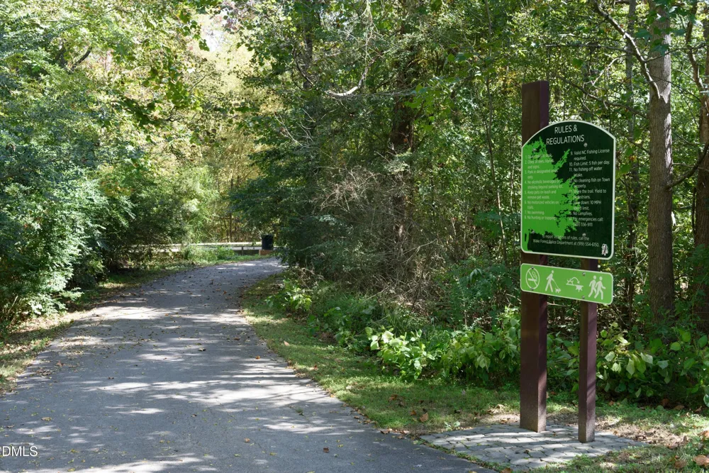 423 Grove Overlook Lane #100 Wake Forest, NC 27587