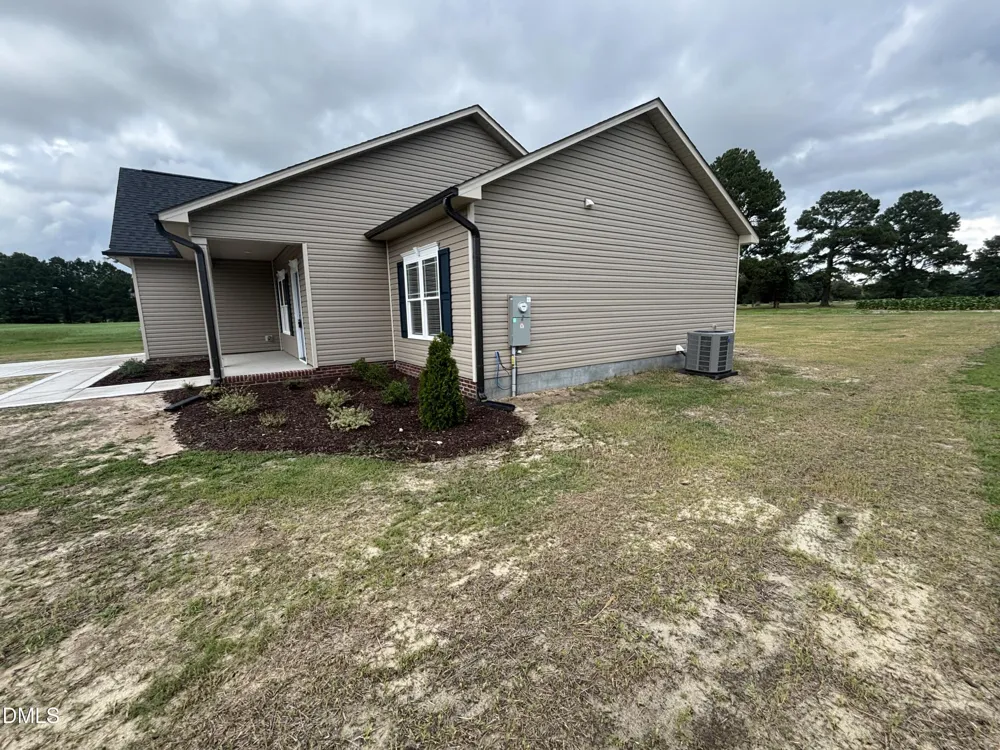 200 Budd Godwin Lane Dunn, NC 28334