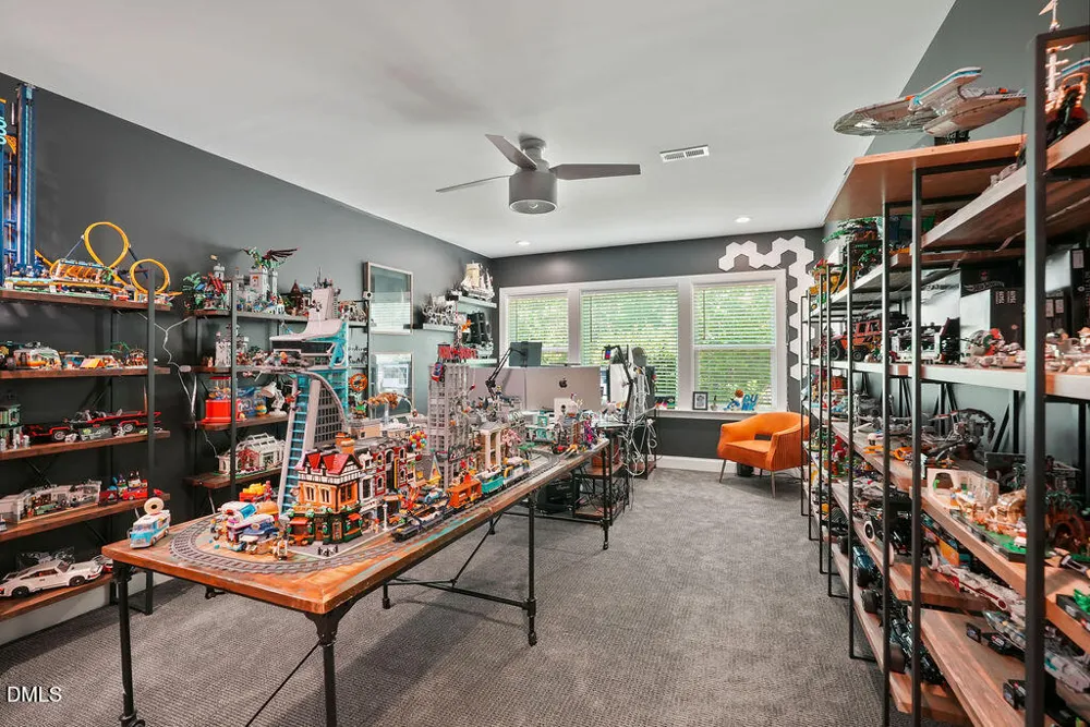 249 Scarlet Tanager Circle Holly Springs, NC 27540