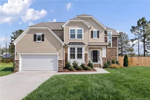 18 Two Belles Ct Court