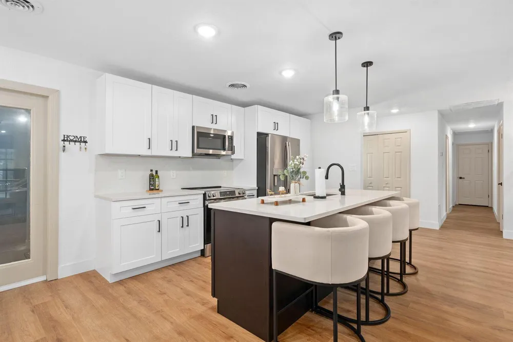 955 Tomes Court Orlando, FL 32825