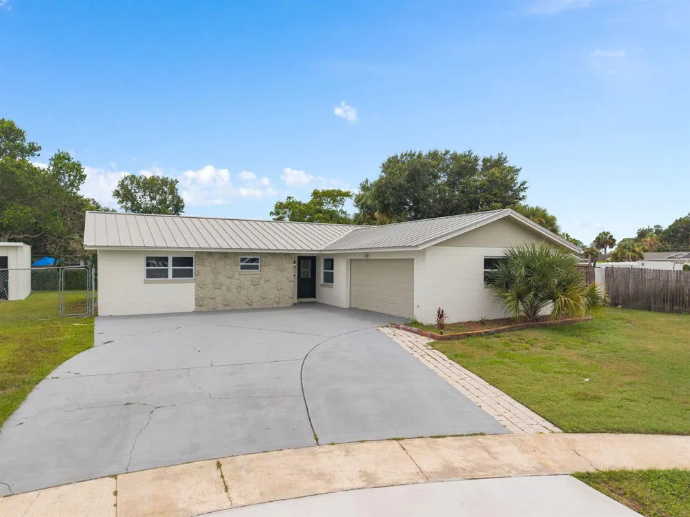 955 Tomes Court Orlando, FL 32825