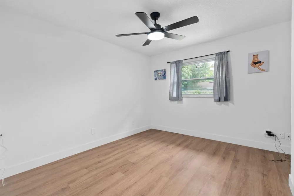 955 Tomes Court Orlando, FL 32825