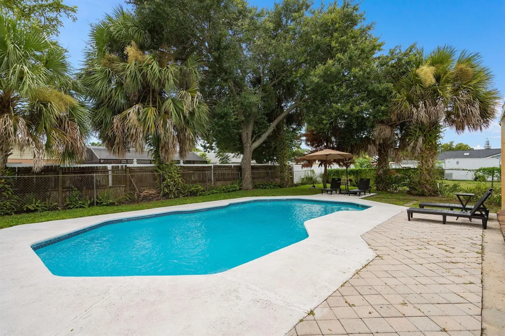 955 Tomes Court Orlando, FL 32825