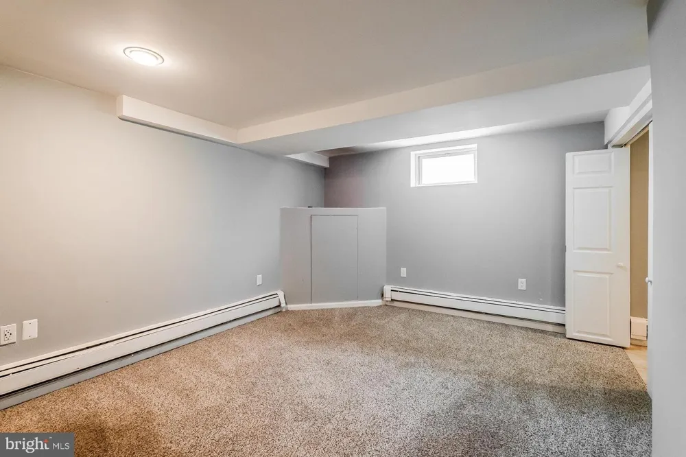 2838 MYRTLE AVENUE NE Washington, DC 20018