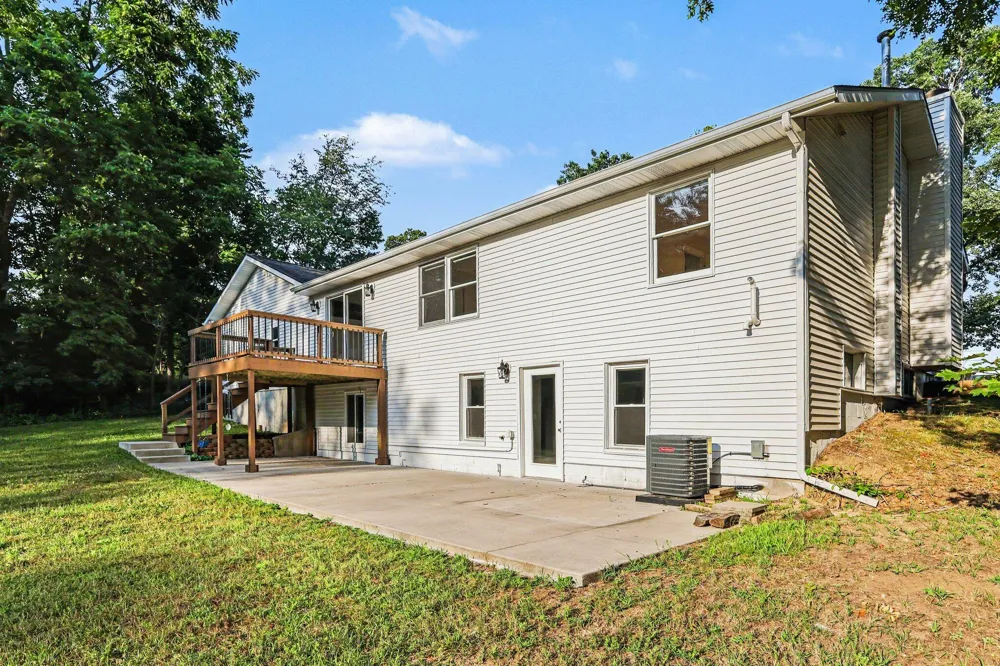 4372 Hunsberger Avenue NE Grand Rapids, MI 49525