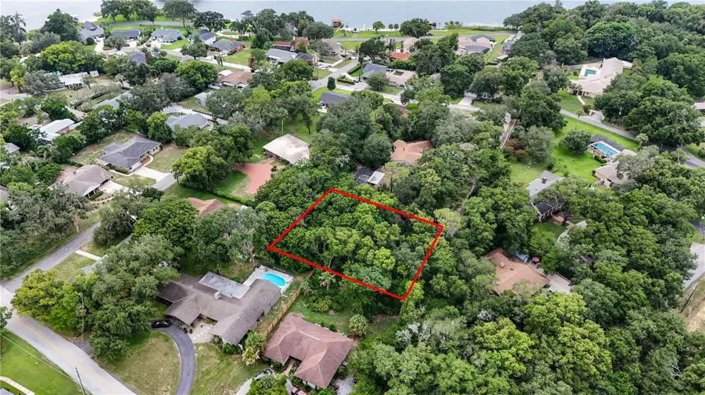 FAIRWAY AVENUE Eustis, FL 32726