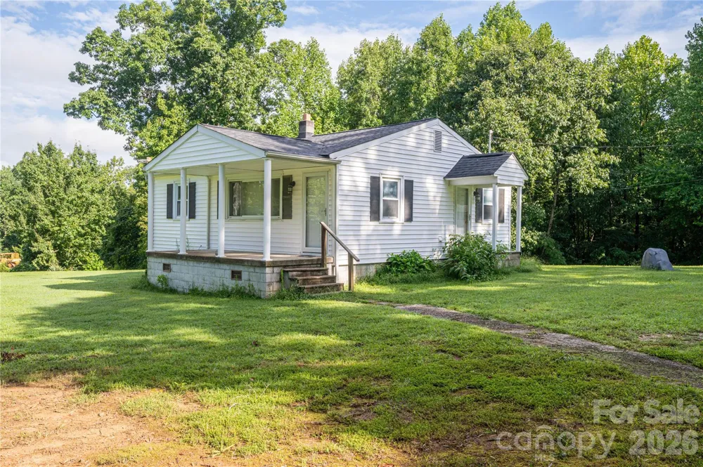614 W Westview Street Gastonia, NC 28052