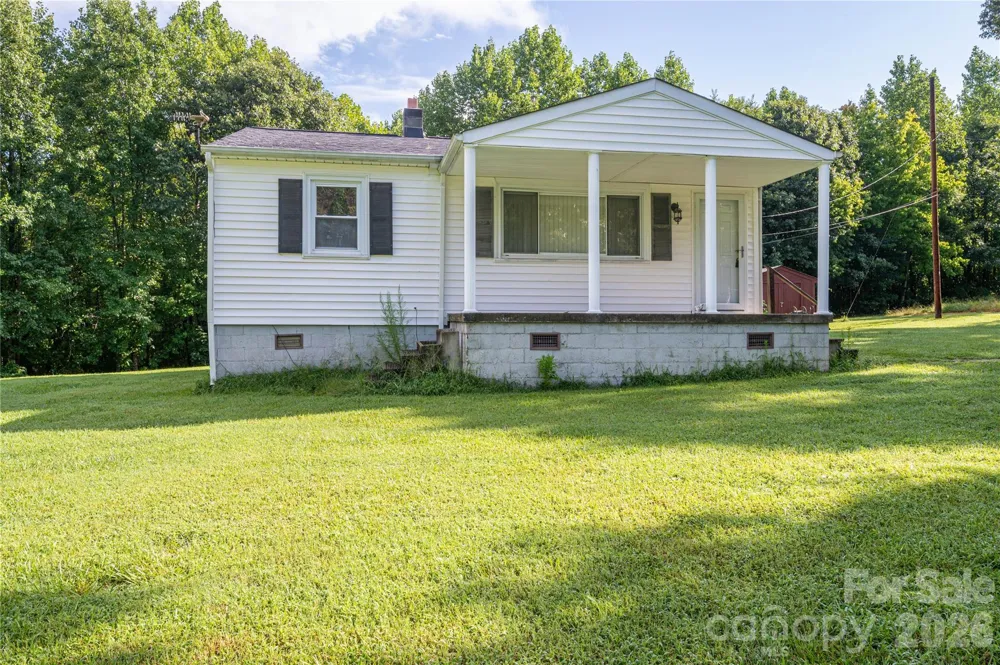 614 W Westview Street Gastonia, NC 28052