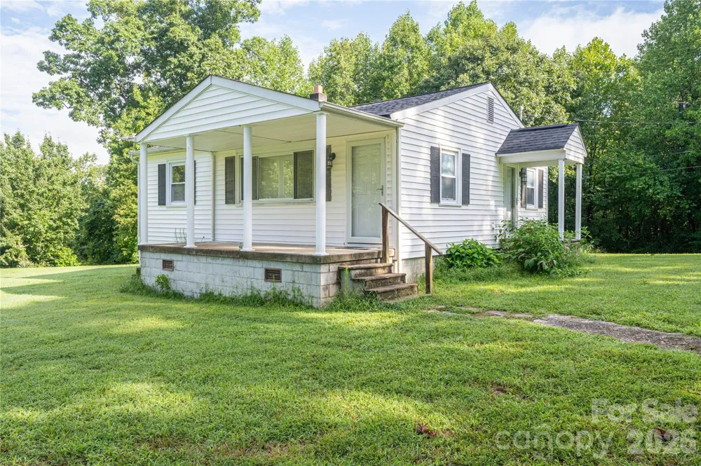 614 W Westview Street Gastonia, NC 28052