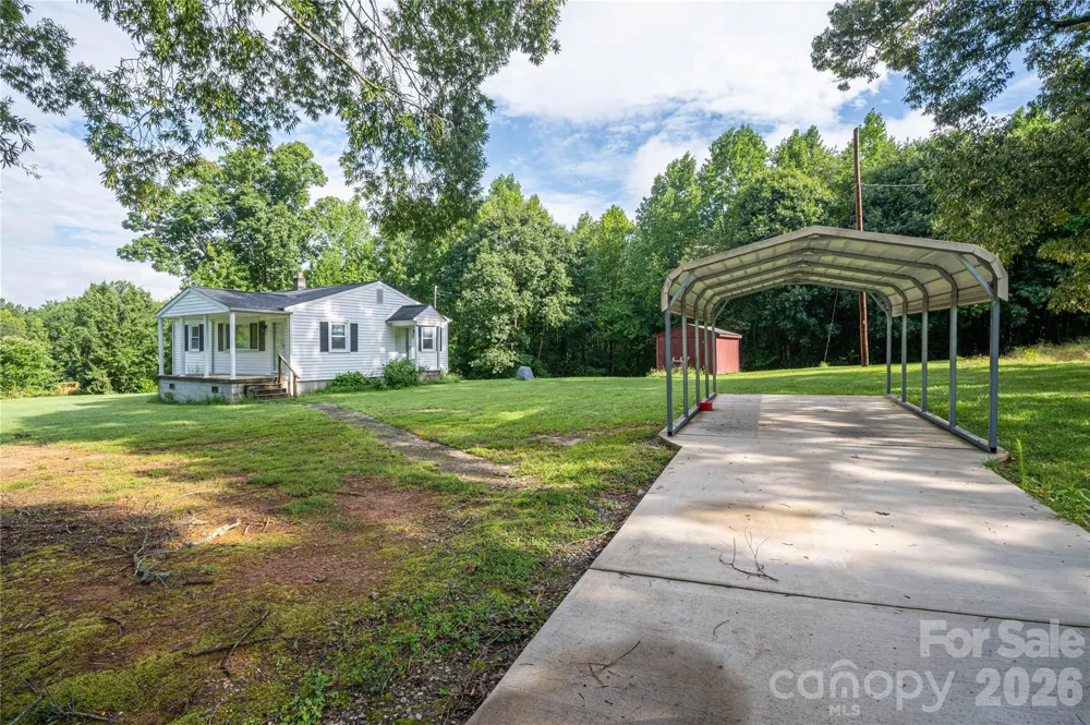 614 W Westview Street Gastonia, NC 28052
