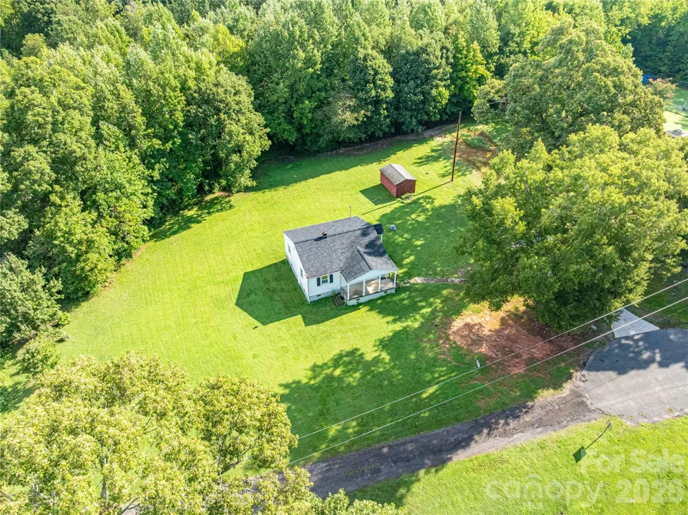 614 W Westview Street Gastonia, NC 28052
