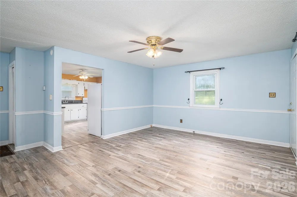 614 W Westview Street Gastonia, NC 28052