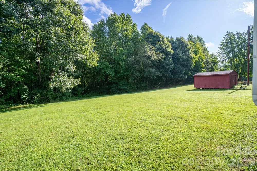 614 W Westview Street Gastonia, NC 28052
