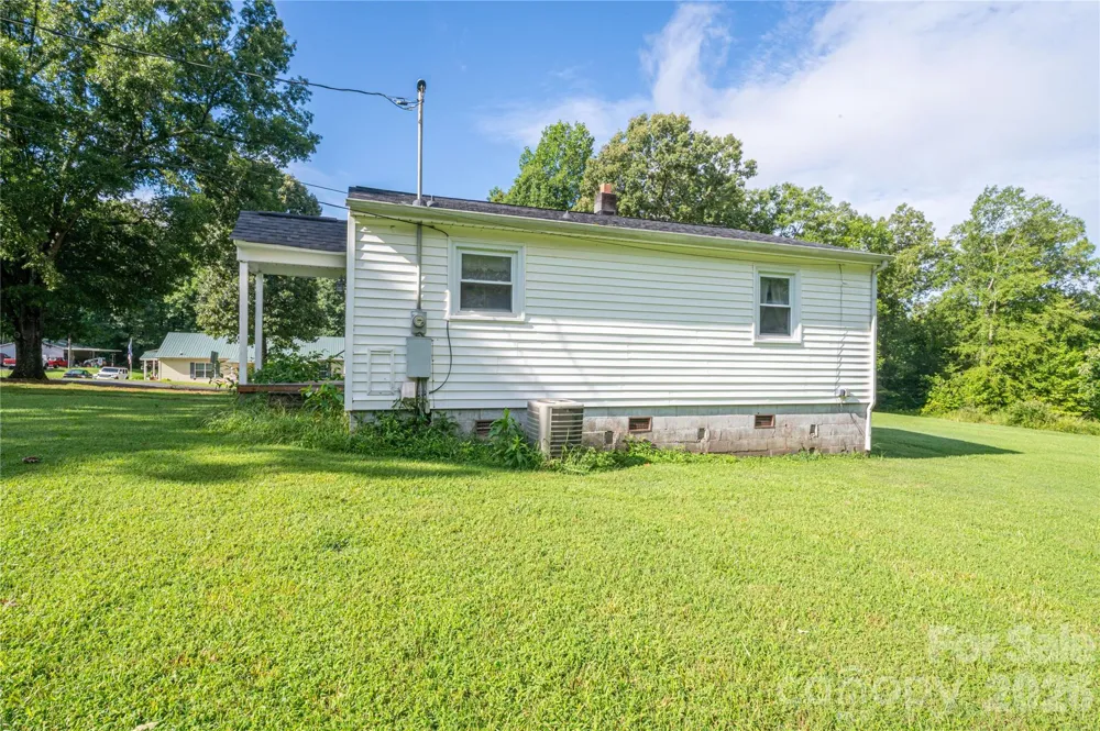 614 W Westview Street Gastonia, NC 28052