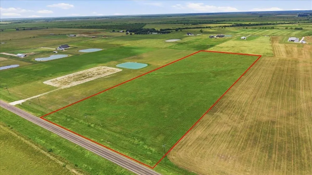 Fm 1663 Road Winnie, TX 77665