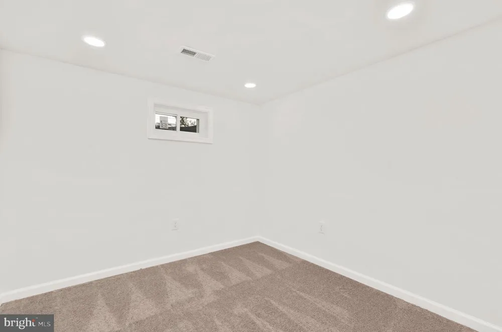 208 BURKE AVENUE Baltimore, MD 21286