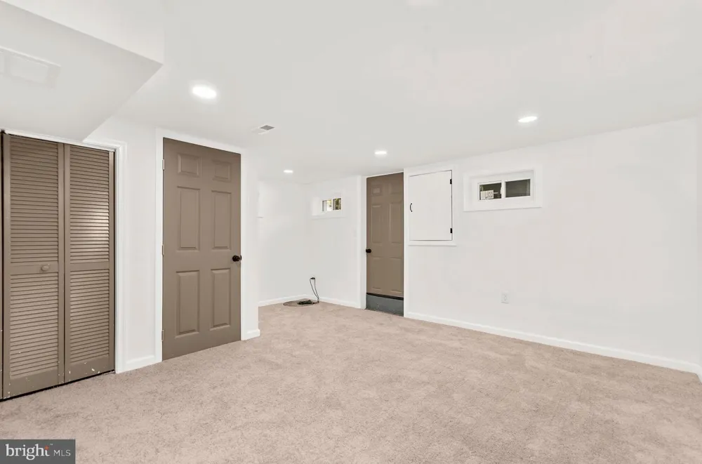 208 BURKE AVENUE Baltimore, MD 21286