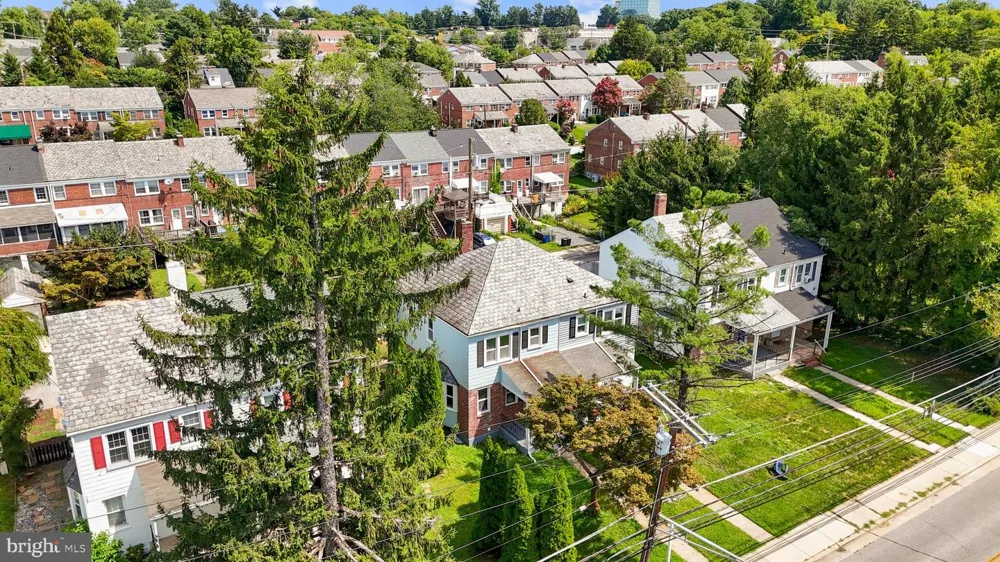 208 BURKE AVENUE Baltimore, MD 21286