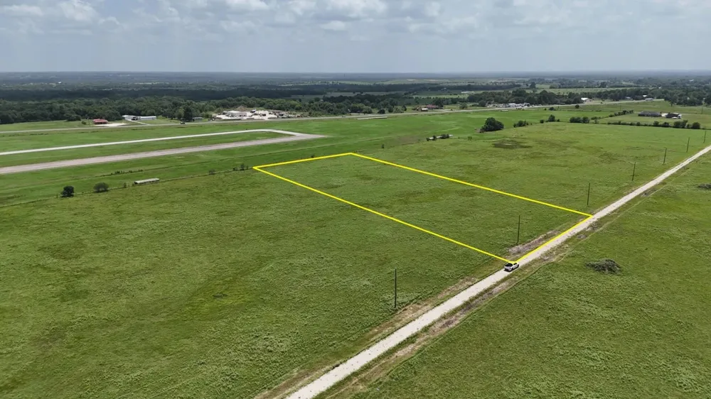 2 Limestone County Road 463 Mexia, TX 76667