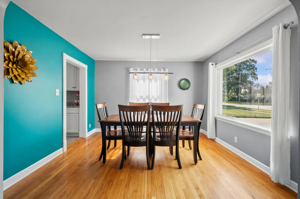 905 Napier Avenue St. Joseph, MI 49085