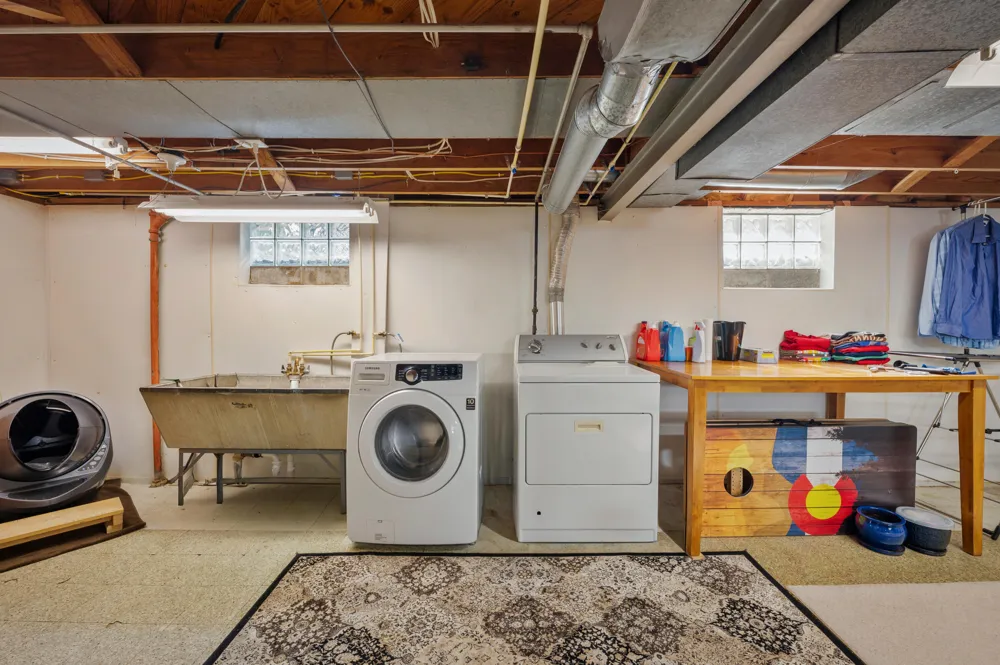905 Napier Avenue St. Joseph, MI 49085