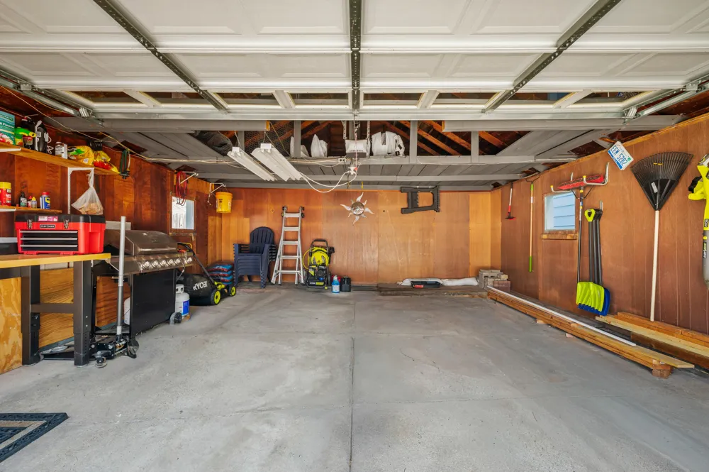 905 Napier Avenue St. Joseph, MI 49085