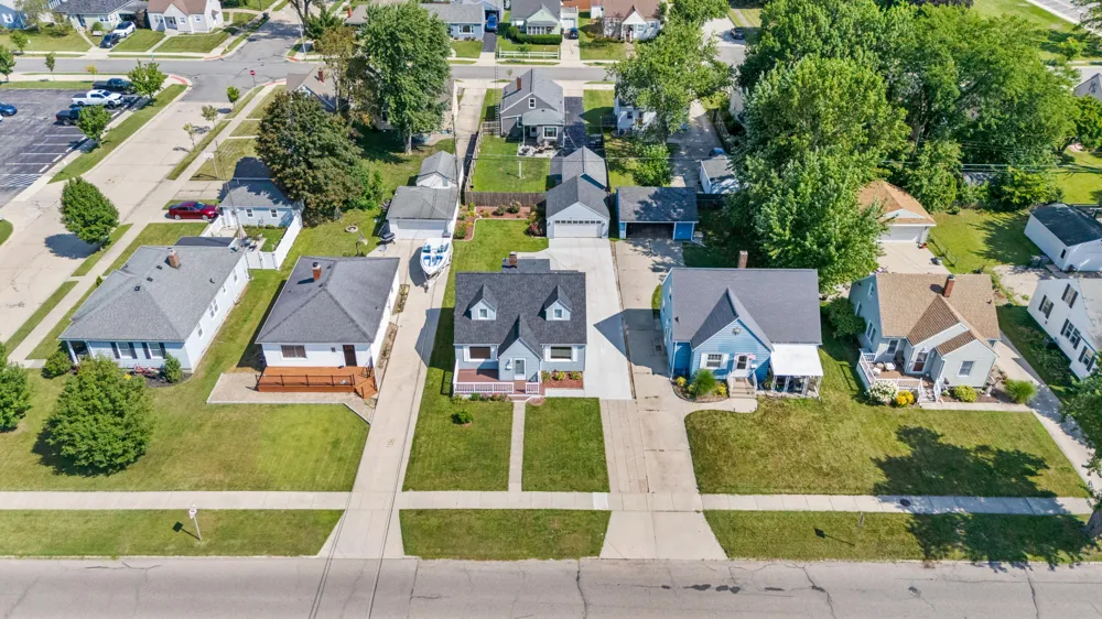 905 Napier Avenue St. Joseph, MI 49085