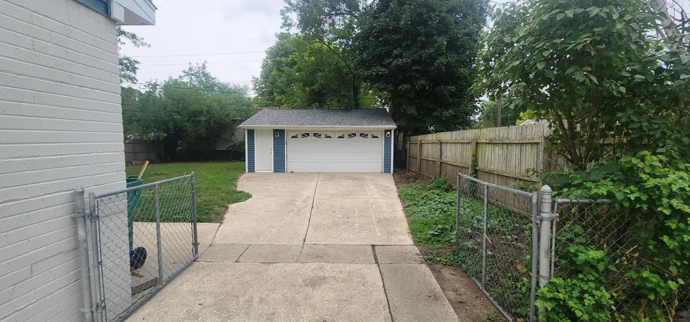 1311 Desoto Avenue Ypsilanti, MI 48198