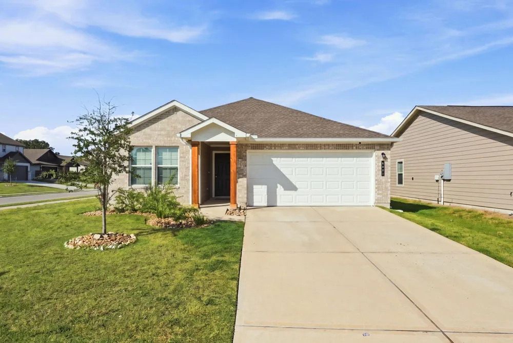 6001 Toby Bend Bryan, TX 77807