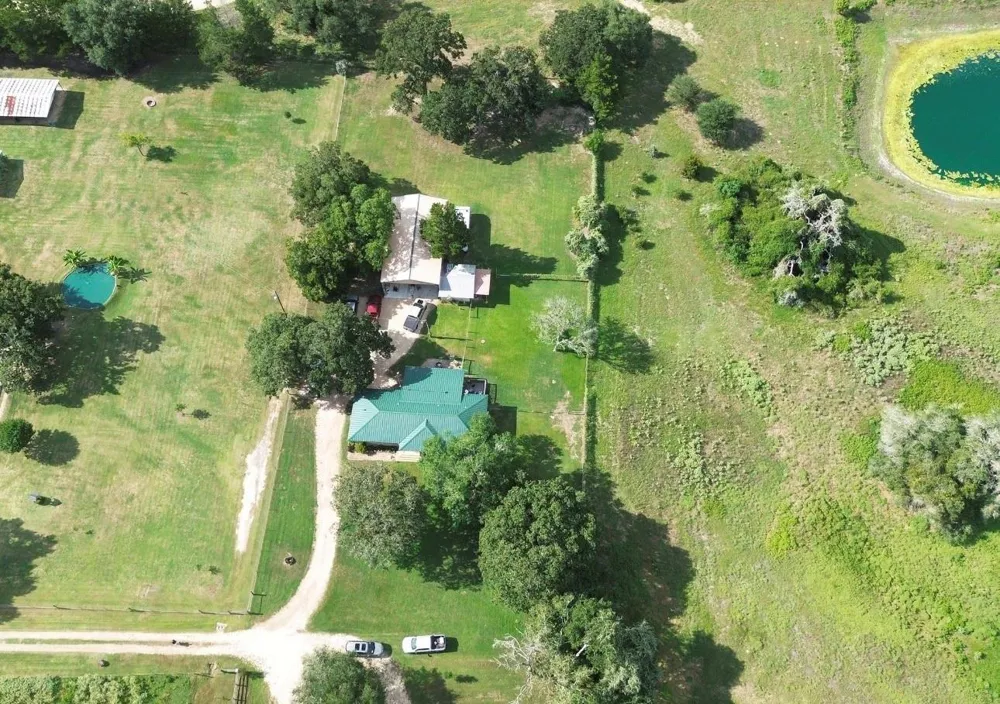 134 Private Road 1006 Hallettsville, TX 77964