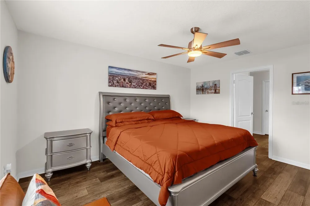 1898 9TH AVENUE Deland, FL 32724