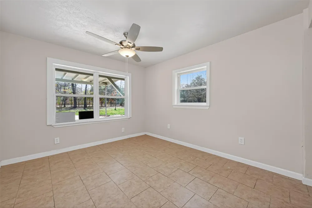 140 Marie Street Shepherd, TX 77371