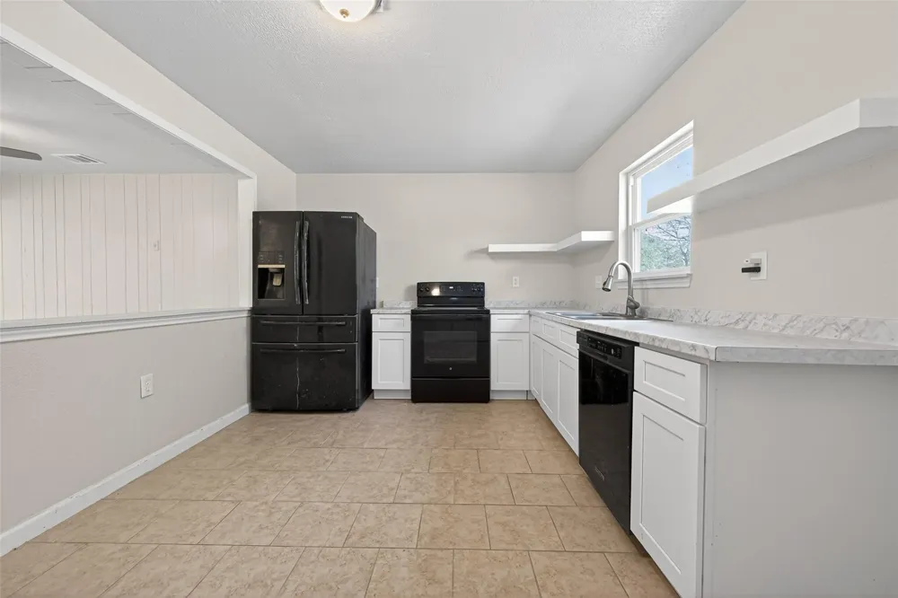 140 Marie Street Shepherd, TX 77371