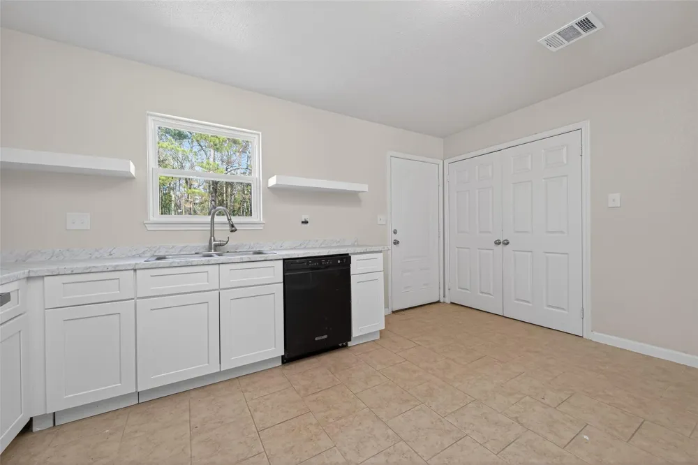 140 Marie Street Shepherd, TX 77371