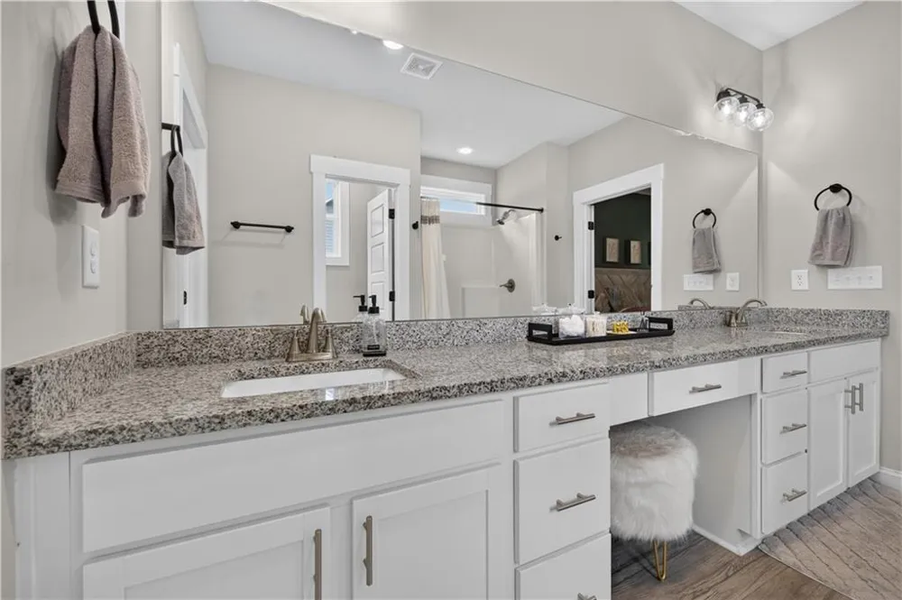 1924 Lou Gurley Road Bowersville, GA 30516