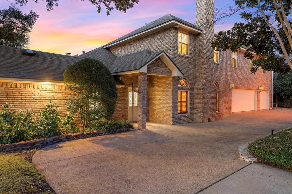 3740 Chimney Ridge Drive Waco, TX 76708