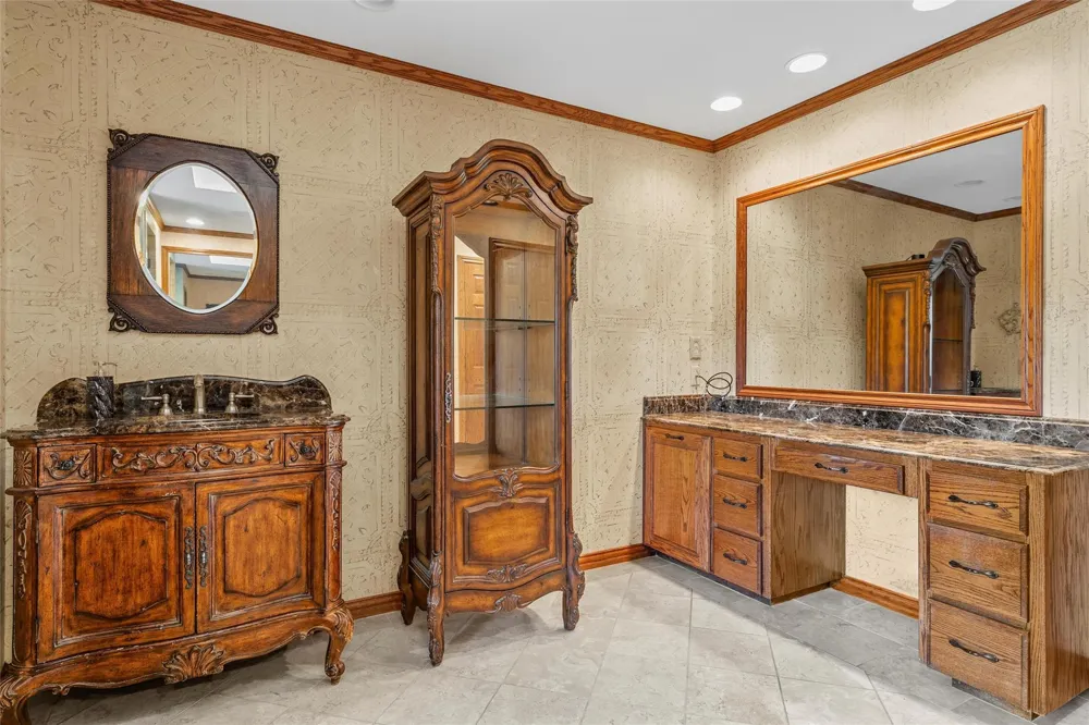 3740 Chimney Ridge Drive Waco, TX 76708
