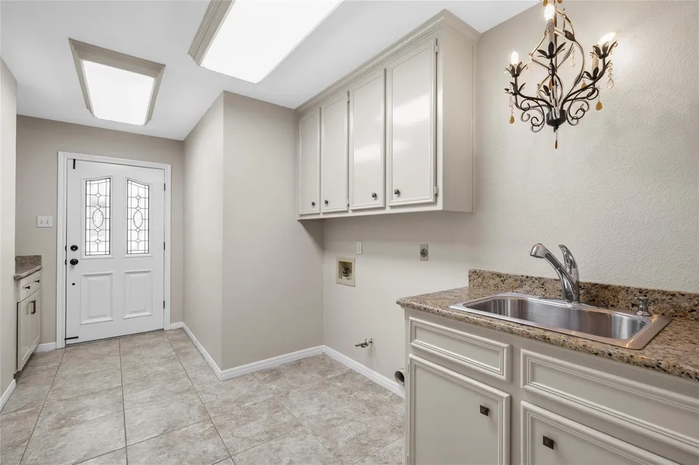 3740 Chimney Ridge Drive Waco, TX 76708