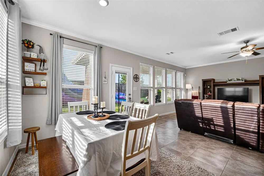 3219 Charles Place Mont Belvieu, TX 77523