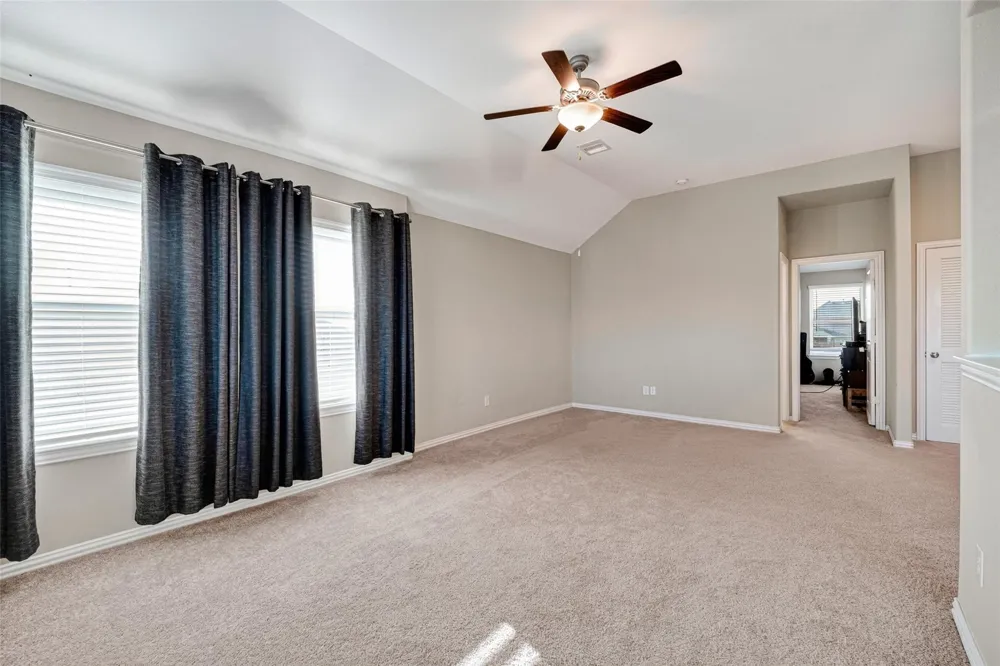 3219 Charles Place Mont Belvieu, TX 77523